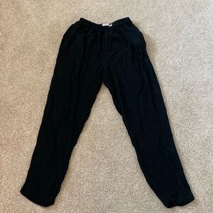 Small black linen pants. Elastic waistband